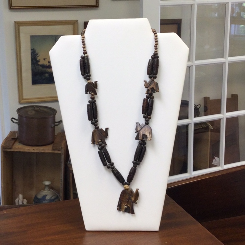 Vintage necklace - elephants, wood, round beads, metal clasp